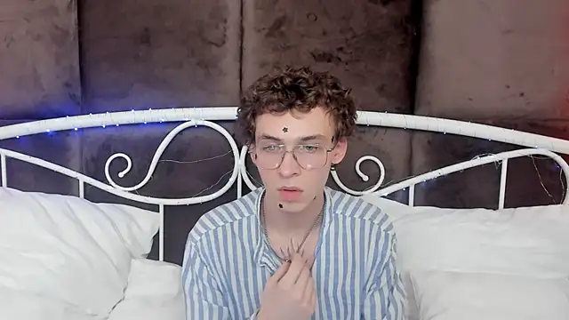 Jacob Davidson online show from June 5, 2026, 6:52 am