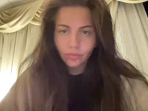 Peaches0777 online show from June 26, 2026, 12:37 am