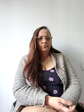 Your Momy69 online show from June 3, 2026, 12:41 pm