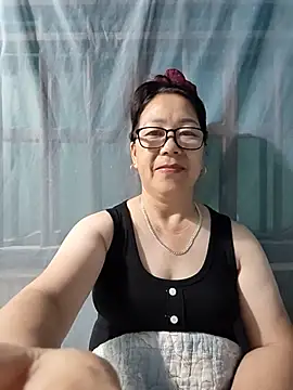 Snapshot of Ai_babylove chatting on June 17, 2026, 2:07 pm Ai babylove online show from June 17, 2026, 2:07 pm
