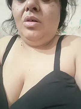 Snapshot of simranjeet_kaur69 chatting on June 4, 2026, 11:22 pm simranjeet kaur69 online show from June 4, 2026, 11:22 pm
