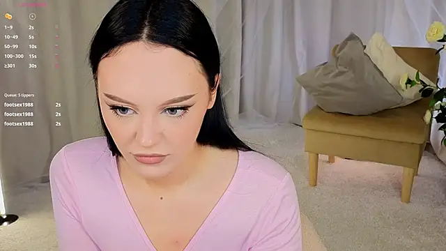 Cassadyy online show from June 26, 2026, 7:46 am