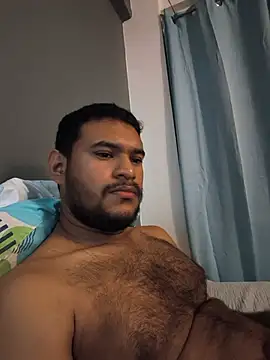 Leonargg online show from June 2, 2026, 1:51 am