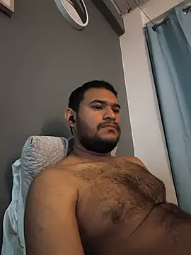 Leonargg online show from June 3, 2026, 12:24 am