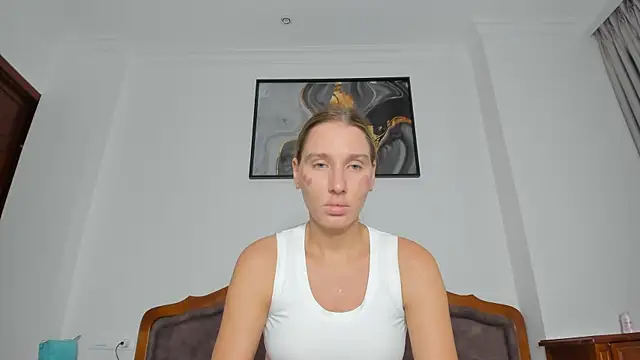 SofiClimbing online show from November 28, 2025, 8:06 am