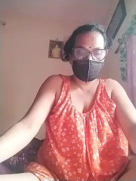 chatterjeesayani567 online show from June 18, 2026, 4:02 am