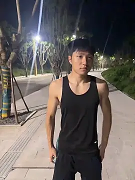 kissbaby-699 online show from June 5, 2026, 2:23 pm