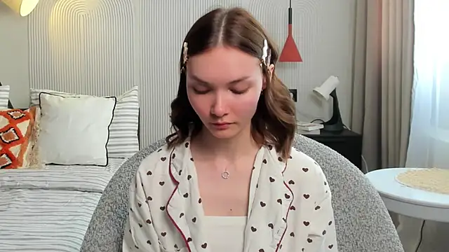 Snapshot of MirthaBaroni chatting on June 8, 2026, 11:43 am MirthaBaroni online show from June 8, 2026, 11:43 am