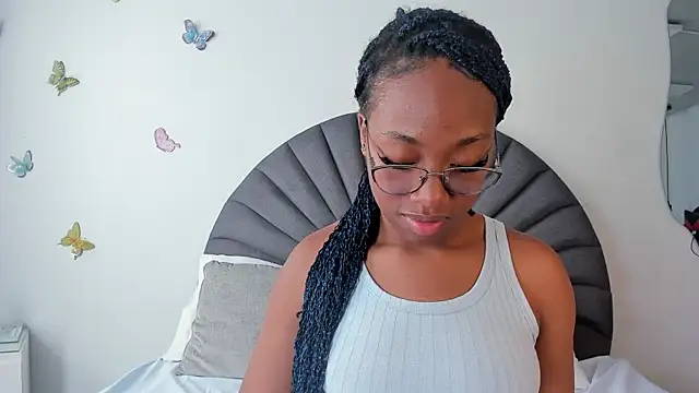ZafiraMonroe online show from June 2, 2026, 12:40 pm