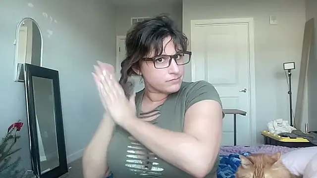 maddiliz online show from December 22, 2025, 9:01 pm