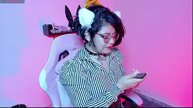 Meow cat4 online show from July 11, 2026, 5:48 pm