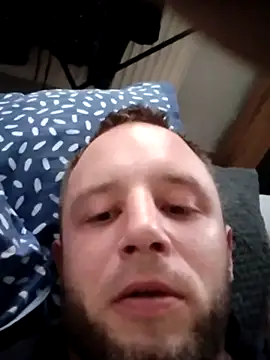 Kozikmistrz1995 online show from June 3, 2026, 6:24 pm
