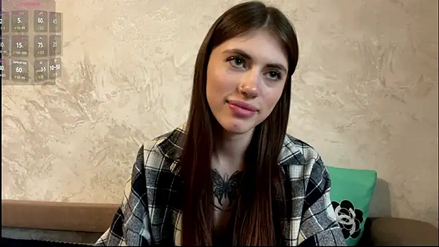 MonikaSullivan online show from June 10, 2026, 1:43 pm