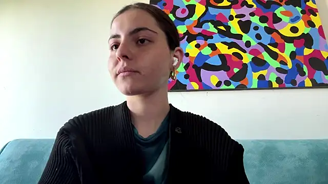 Snapshot of MarisaKomar chatting on June 7, 2026, 8:07 am MarisaKomar online show from June 7, 2026, 8:07 am
