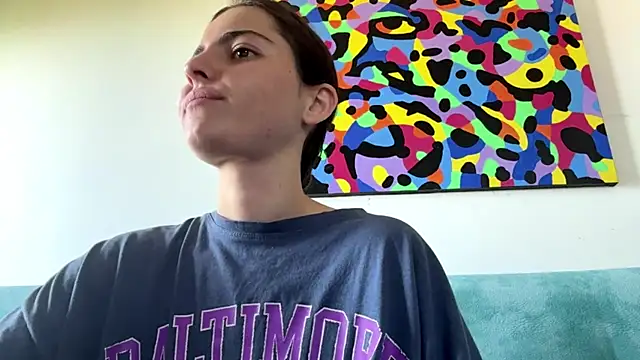 Snapshot of MarisaKomar chatting on June 15, 2026, 7:21 am MarisaKomar online show from June 15, 2026, 7:21 am