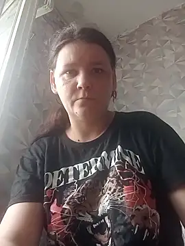 KellyCarter  online show from June 8, 2026, 10:59 am