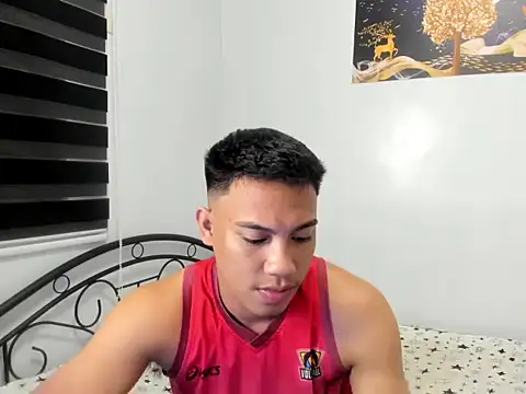 urfucker vinz online show from July 25, 2026, 12:47 pm