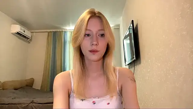 BossedFrog online show from July 12, 2026, 12:18 pm