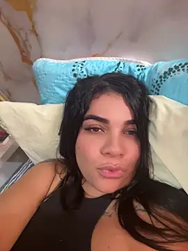 Siri Luxx online show from June 18, 2026, 6:01 pm