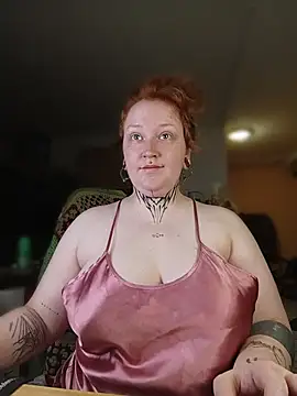 CURVYSAKURA online show from June 22, 2026, 10:18 pm