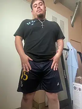 whitechocolatecandy1 online show from June 14, 2026, 11:18 pm