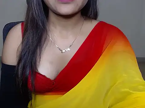 Elle lala online show from June 12, 2026, 4:22 am