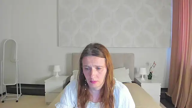 Kathrine-Meyer online show from June 20, 2026, 1:09 am