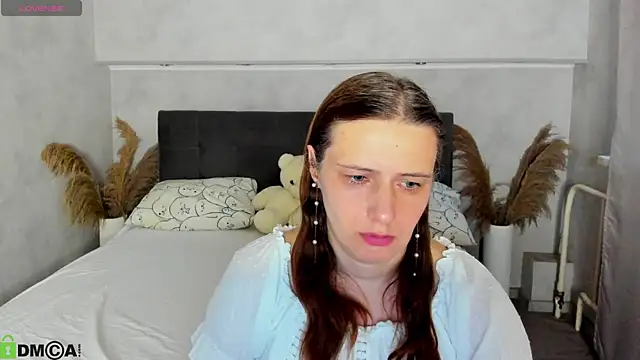 Kathrine-Meyer online show from June 26, 2026, 12:59 am