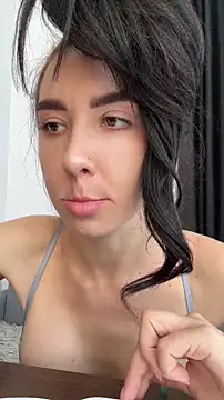 Snapshot of NikaPortal chatting on July 19, 2026, 4:00 pm NikaPortal online show from July 19, 2026, 4:00 pm