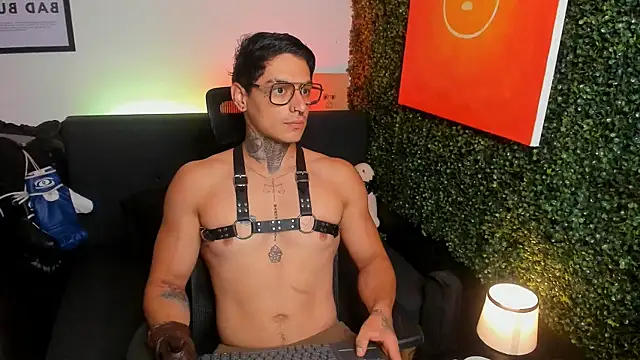 Simon cortes online show from July 24, 2026, 11:30 am