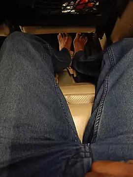 Desiboy slaveForGirls online show from July 16, 2026, 10:49 pm
