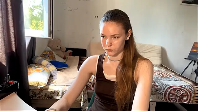 ShonaPitcherello online show from June 11, 2026, 1:09 pm