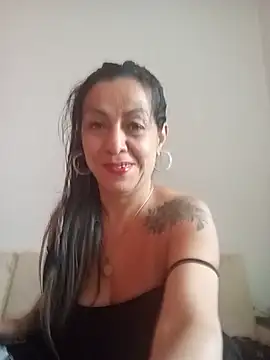 awezomepenelope online show from June 16, 2026, 12:19 pm