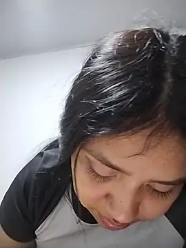 Amber Herrera online show from July 19, 2026, 4:27 am