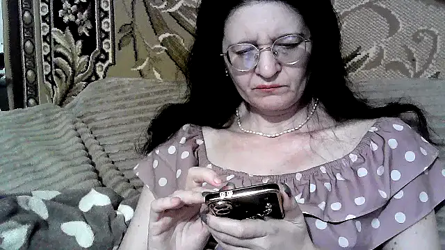 Dear Annet online show from June 6, 2026, 8:24 pm