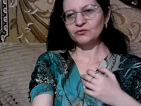 Snapshot of Dear_Annet chatting on July 4, 2026, 3:18 pm Dear Annet online show from July 4, 2026, 3:18 pm
