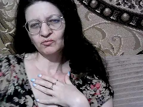 Snapshot of Dear_Annet chatting on July 11, 2026, 7:49 pm Dear Annet online show from July 11, 2026, 7:49 pm
