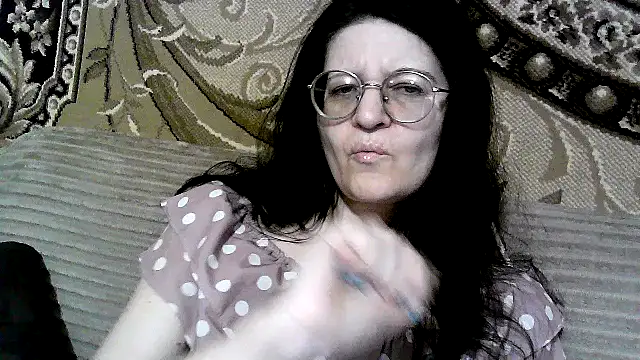 Snapshot of Dear_Annet chatting on July 23, 2026, 7:23 pm Dear Annet online show from July 23, 2026, 7:23 pm