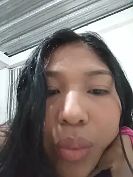 MoonMua online show from June 11, 2026, 3:15 am