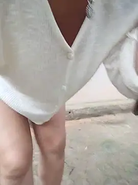 candyyy19 online show from July 8, 2026, 11:31 pm