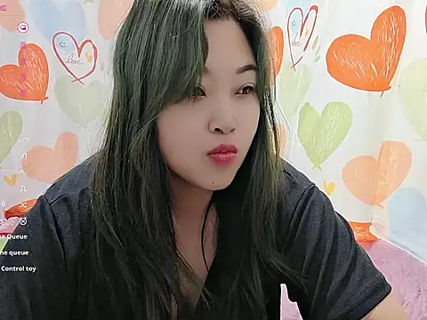 Snapshot of xiaoxi-88 chatting on June 12, 2026, 12:04 pm xiaoxi-88 online show from June 12, 2026, 12:04 pm