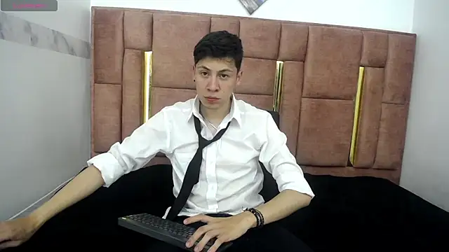 MIA COINS online show from June 10, 2026, 7:29 am