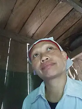 Snapshot of Ila-min chatting on June 10, 2026, 3:07 am Ila-min online show from June 10, 2026, 3:07 am