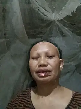 Snapshot of Ila-min chatting on July 24, 2026, 11:52 am Ila-min online show from July 24, 2026, 11:52 am