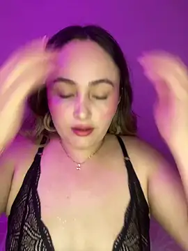 Rositafresitaa online show from June 10, 2026, 1:06 am