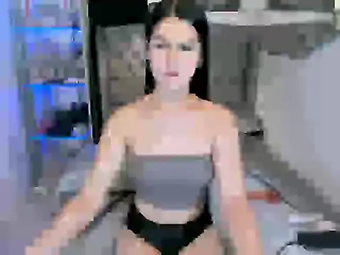 Lisa empress online show from June 10, 2026, 4:39 pm