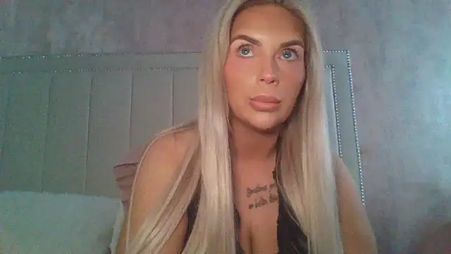 MiaMae x online show from July 17, 2026, 9:49 am
