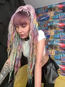 MoonAndDagger online show from June 13, 2026, 12:08 am