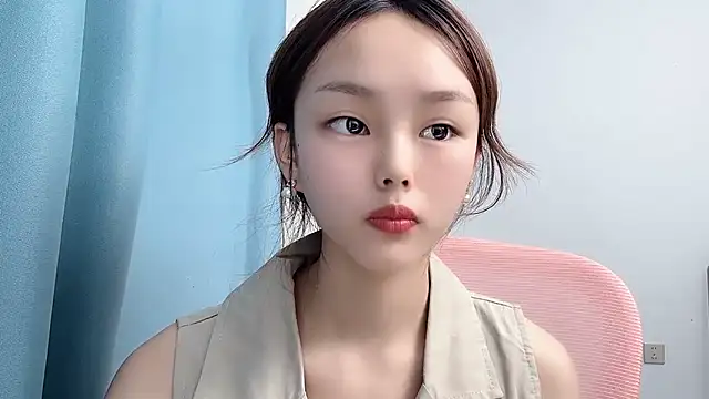 Snapshot of pingping78 chatting on June 9, 2026, 2:34 am pingping78 online show from June 9, 2026, 2:34 am