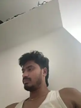 Snapshot of NAVIN0001 chatting on June 27, 2026, 6:35 pm NAVIN0001 online show from June 27, 2026, 6:35 pm
